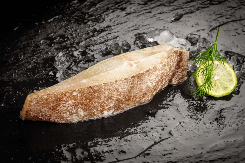 Atlantisches schwarzes Heilbuttsteak aus Wildfang