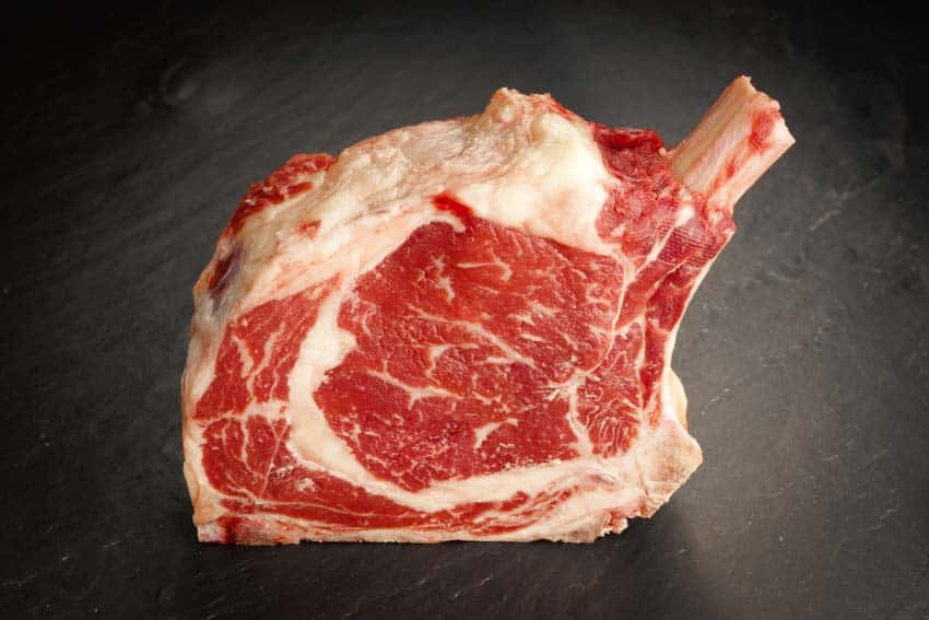 37023 Deutsches Dry Aged Färsen Rinder Cote de Bouef
